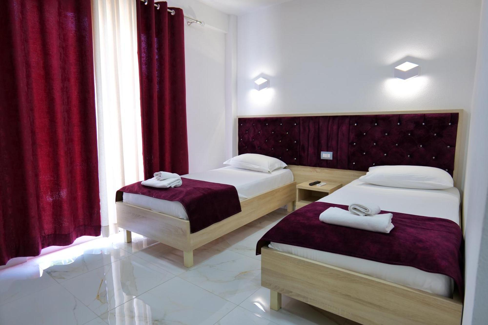 Hotel Vathi Ksamil Exteriér fotografie
