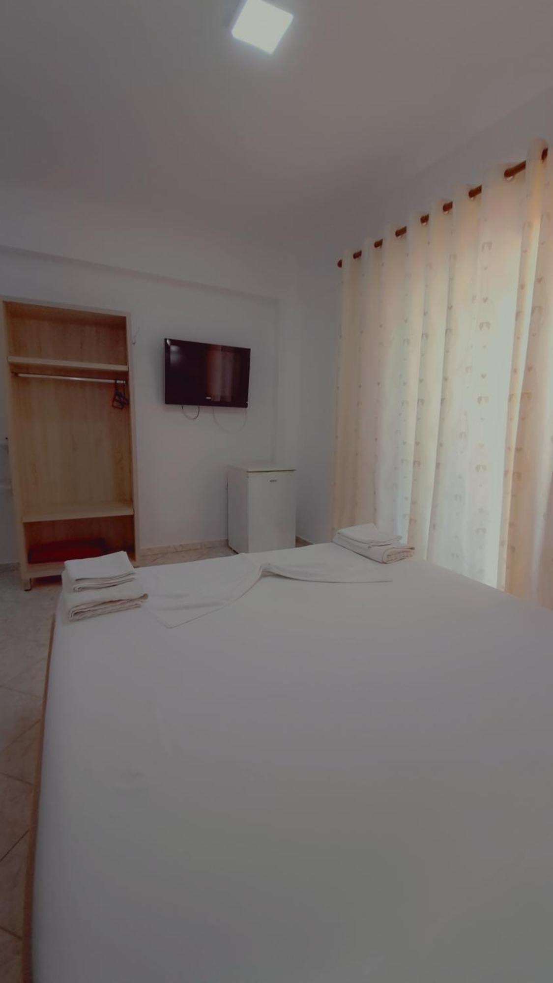 Hotel Vathi Ksamil Exteriér fotografie